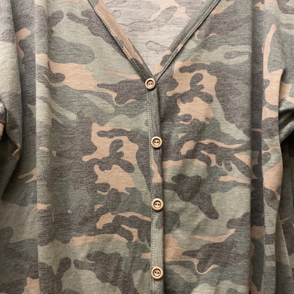 Like New!! - Picture 3 of 3